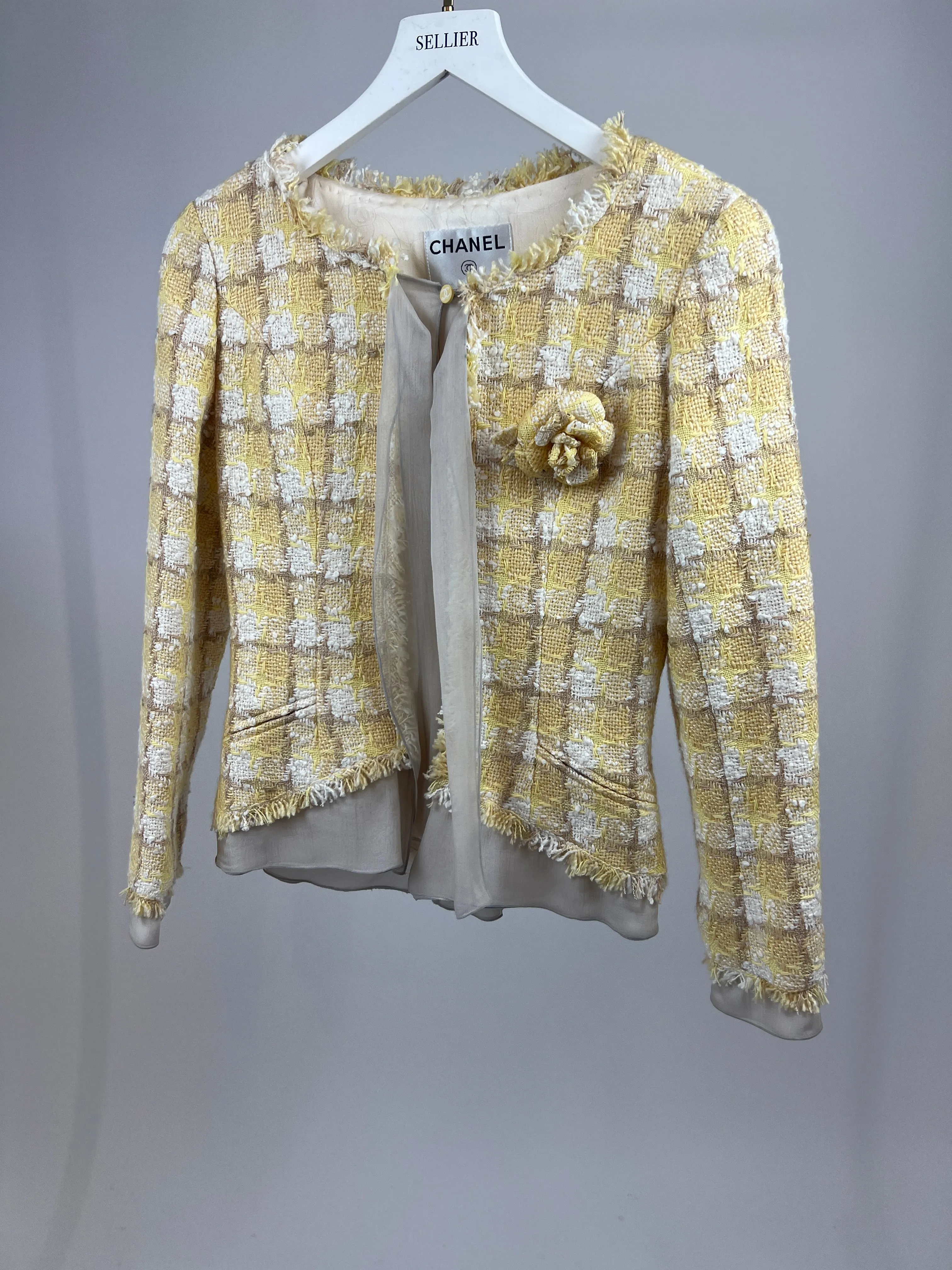 Chanel 04C Yellow and White Tweed Jacket and Grey Silk Shorts Set with Camelia Tweed Pin Detail Size FR 36 (UK 8)