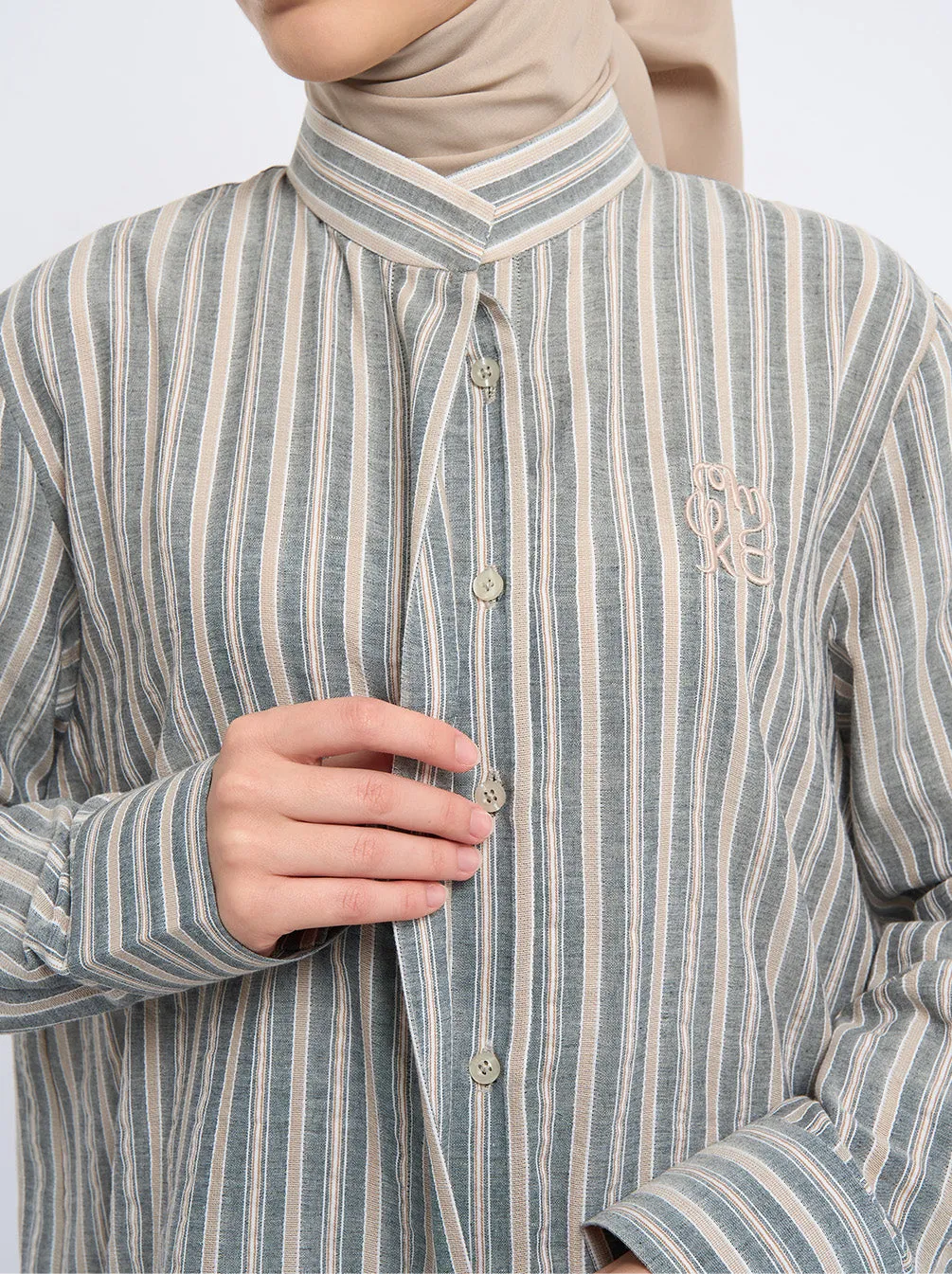 DIYAH BOXY TOP ASH