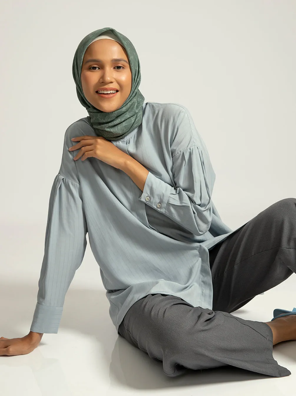 KLEYN TOP PLAIN LIGHT GREY