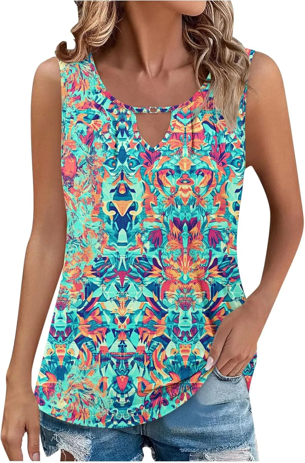 Tank Top for Women Summer Sleeveless Crew Neck Outfits Fashion Floral Print Beach Vacation Tops Trendy Dressy Shirt