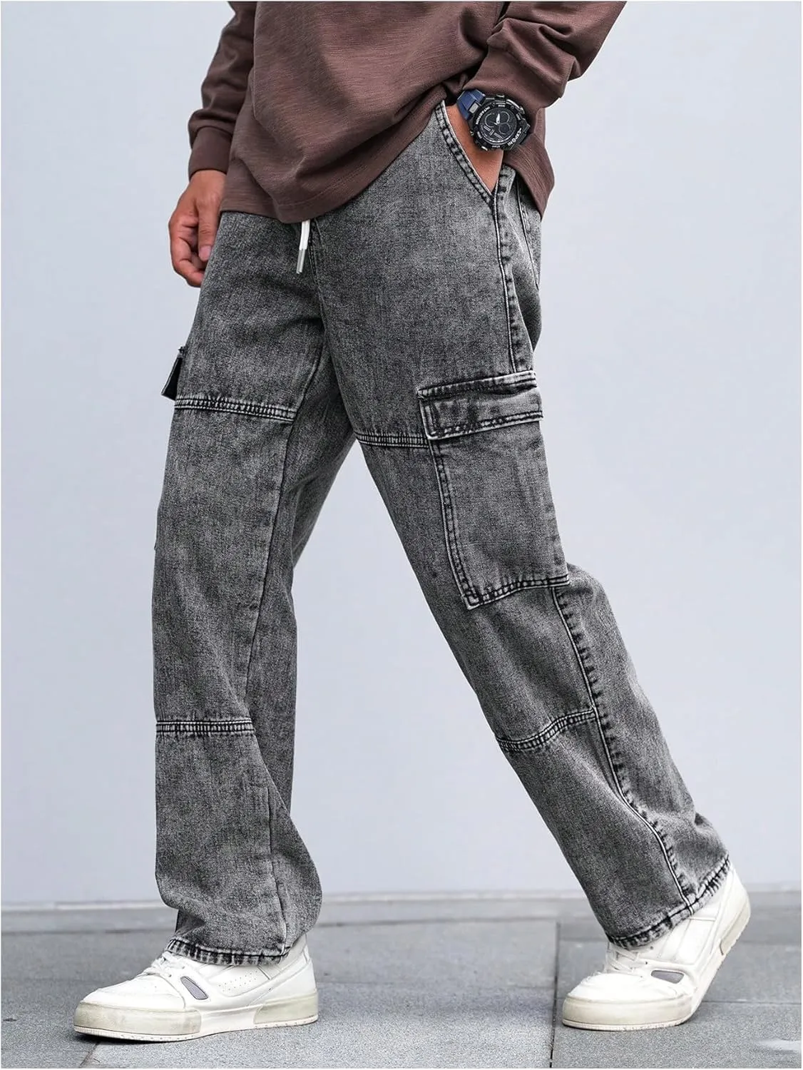 Verdusa Men's Drawstring Waist Flap Pockets Cargo Jeans Denim Pants with Slant Pockets